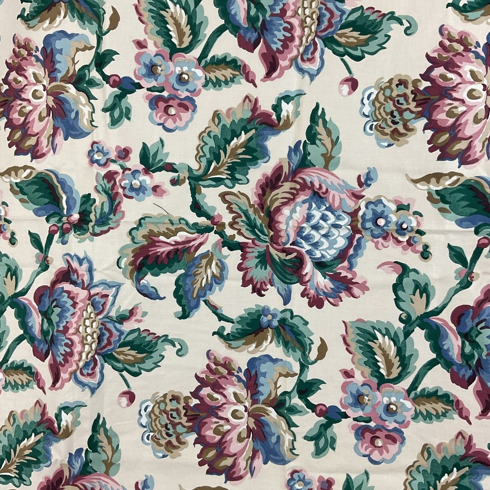Vintage Waverly Schumacher Jacobean Floral Tide fabric 53” x 35”